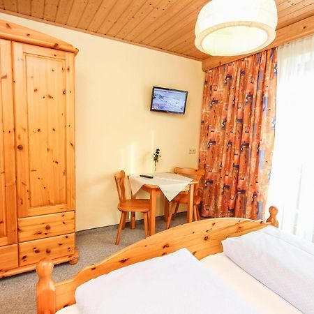Schneiderbauer Bed & Breakfast ไวดริง ภายนอก รูปภาพ