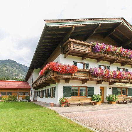 Schneiderbauer Bed & Breakfast ไวดริง ภายนอก รูปภาพ