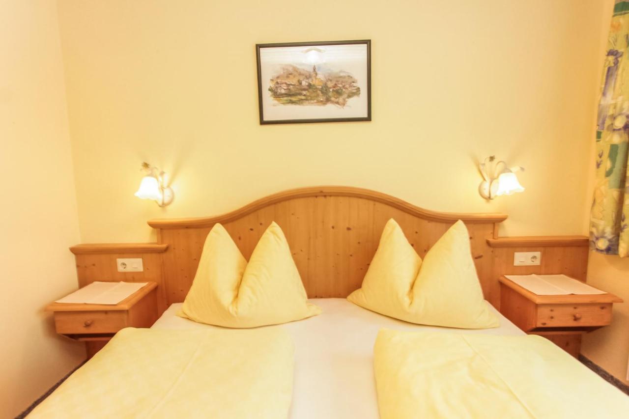 Schneiderbauer Bed & Breakfast ไวดริง ภายนอก รูปภาพ