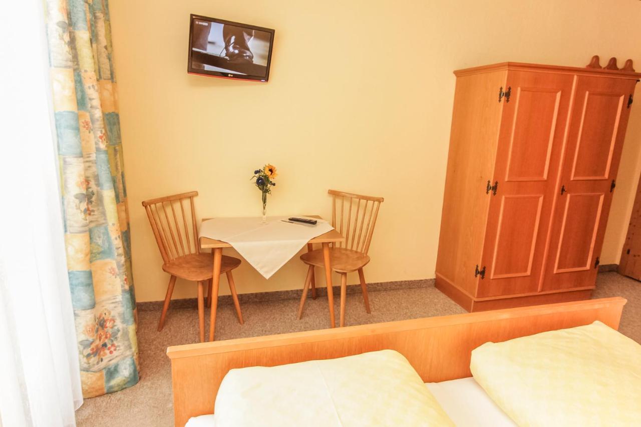 Schneiderbauer Bed & Breakfast ไวดริง ภายนอก รูปภาพ