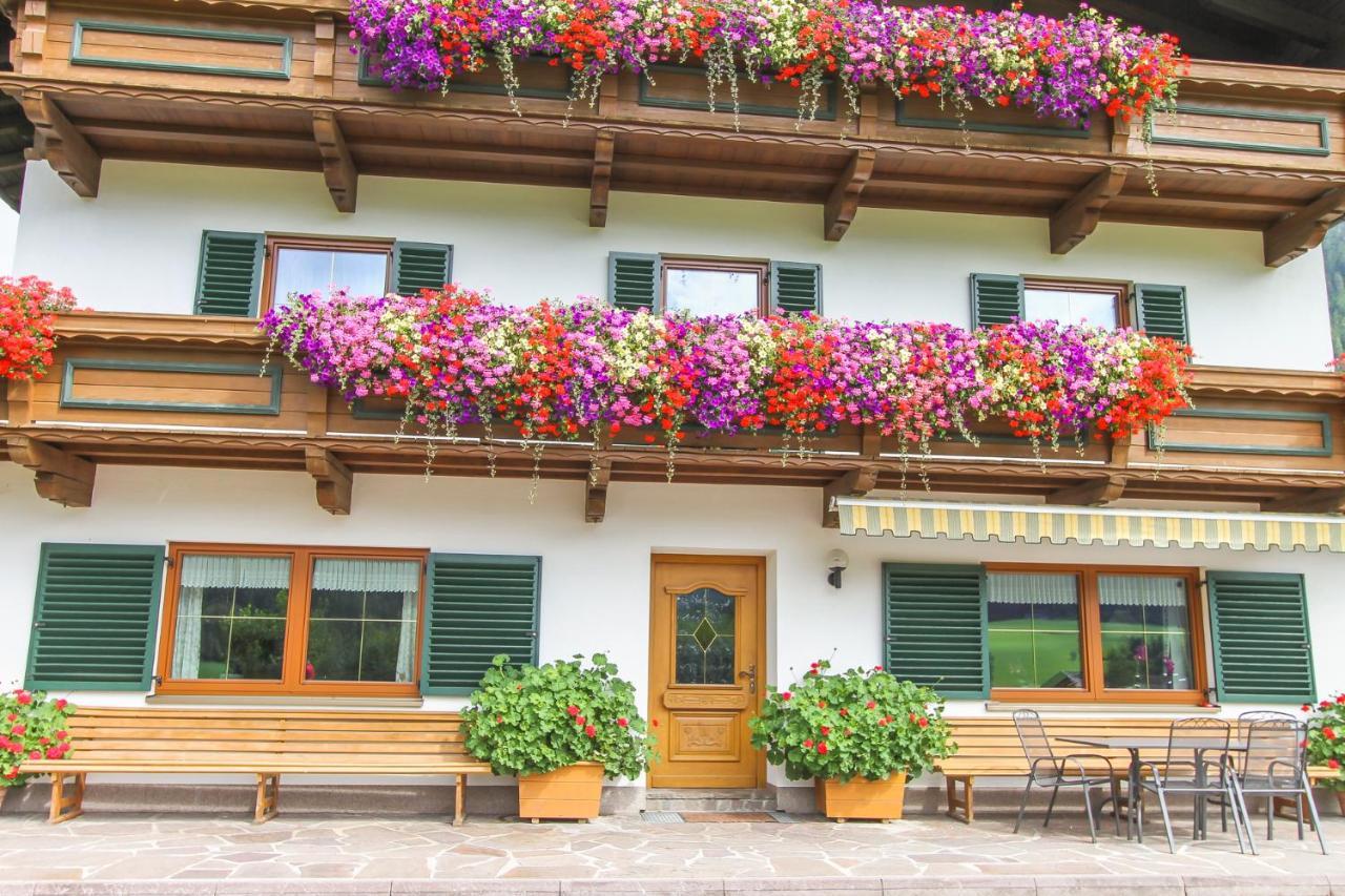 Schneiderbauer Bed & Breakfast ไวดริง ภายนอก รูปภาพ
